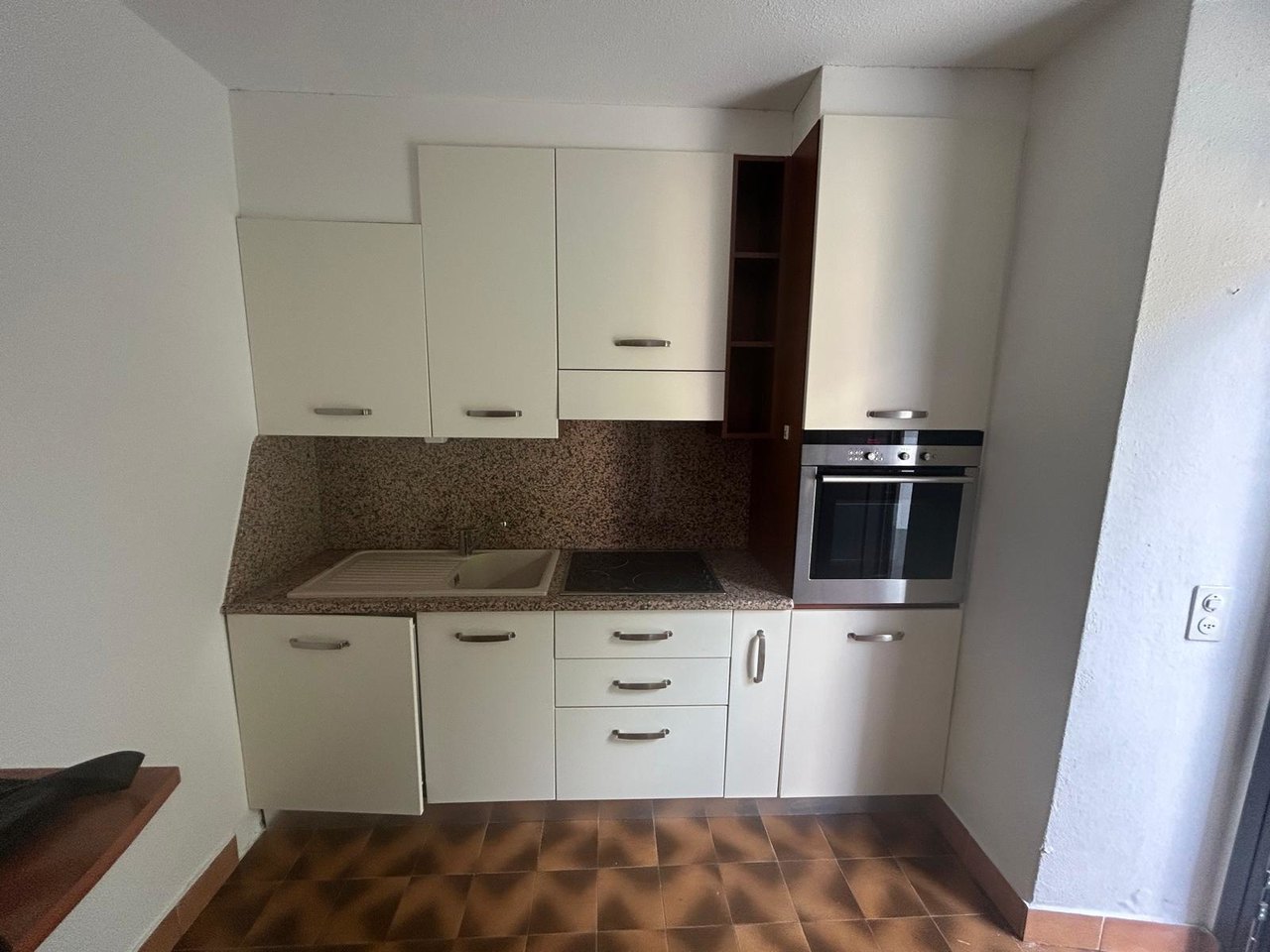 Cucina monolocale , Haus zu verkaufen, 6934 Bioggio