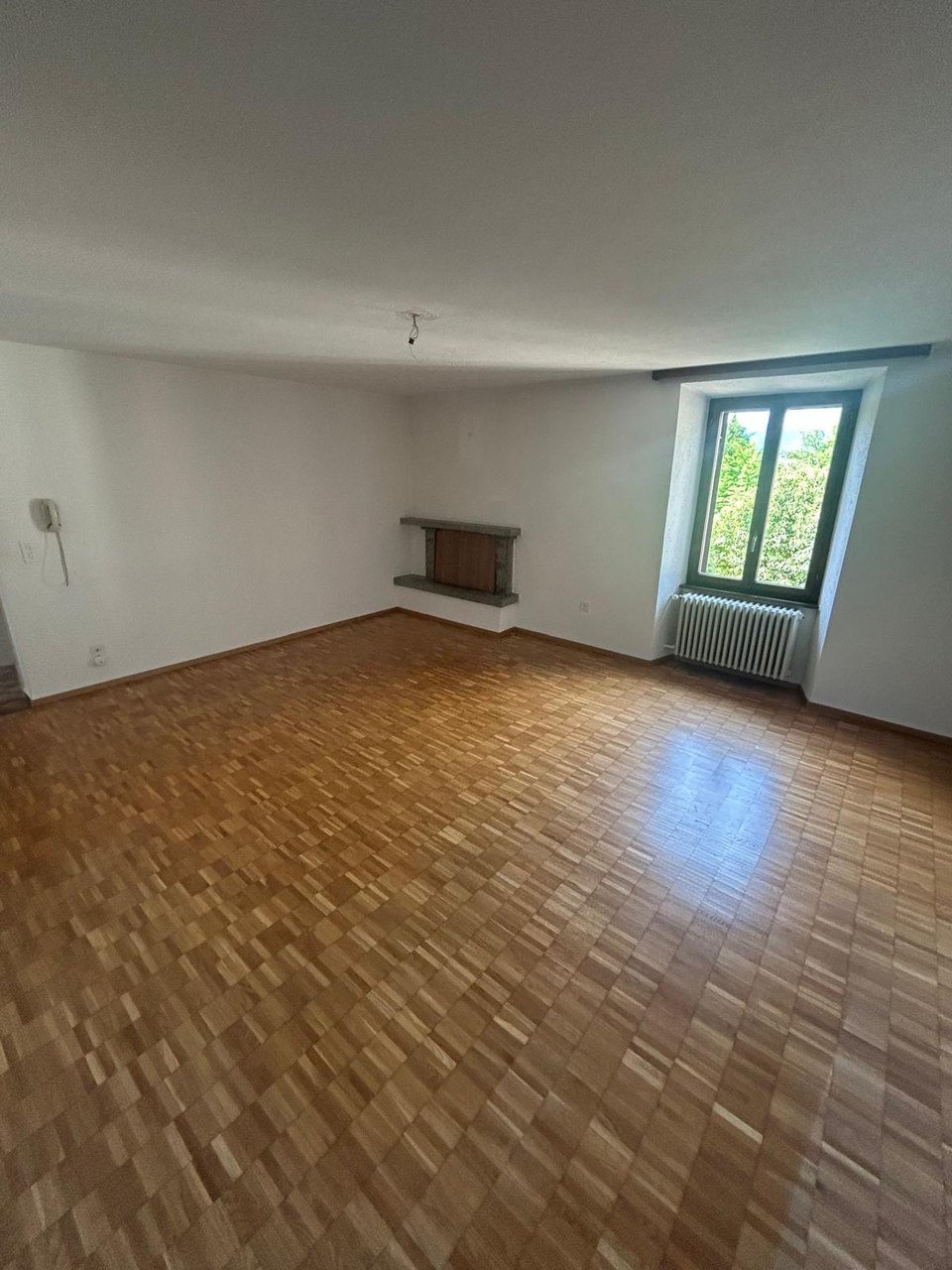 Soggiorno 5.5 locali , Haus zu verkaufen, 6934 Bioggio