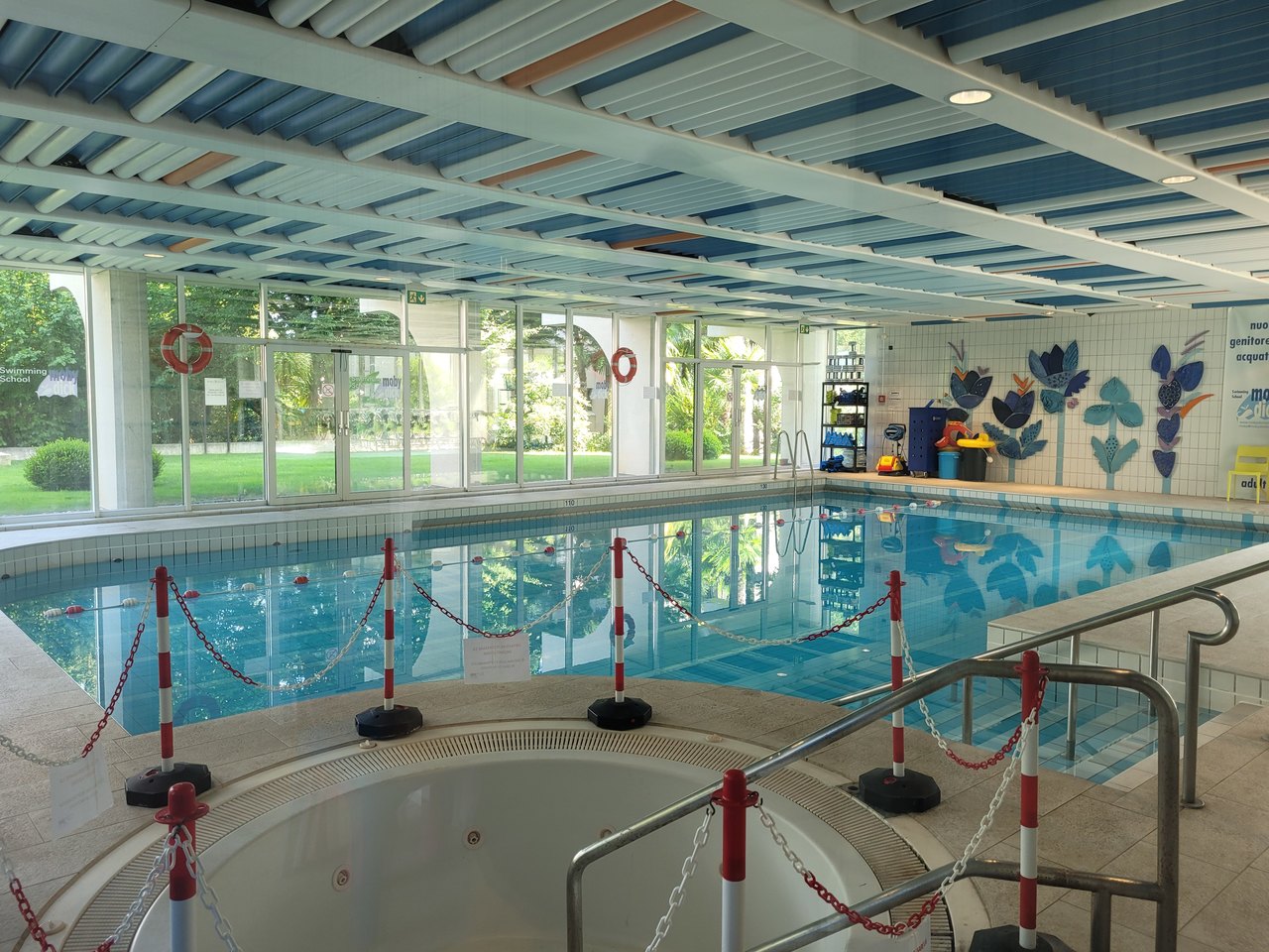 Piscina interna con locale fitness privato , Appartamento vendita, 6900 Lugano