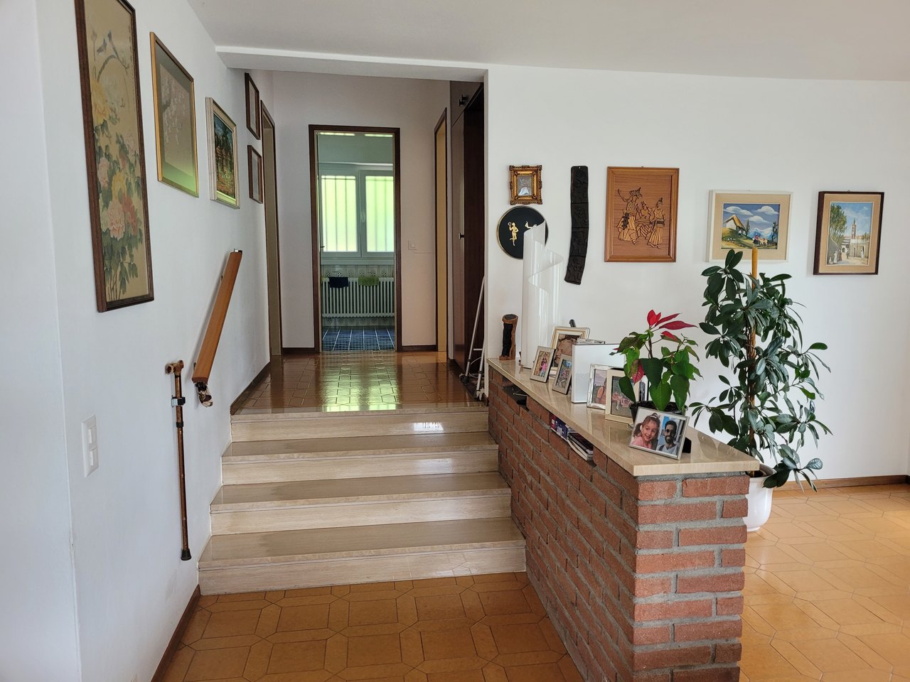 Zugang zu Schlafzimmern + Bad , Haus zu verkaufen, 6900 Lugano