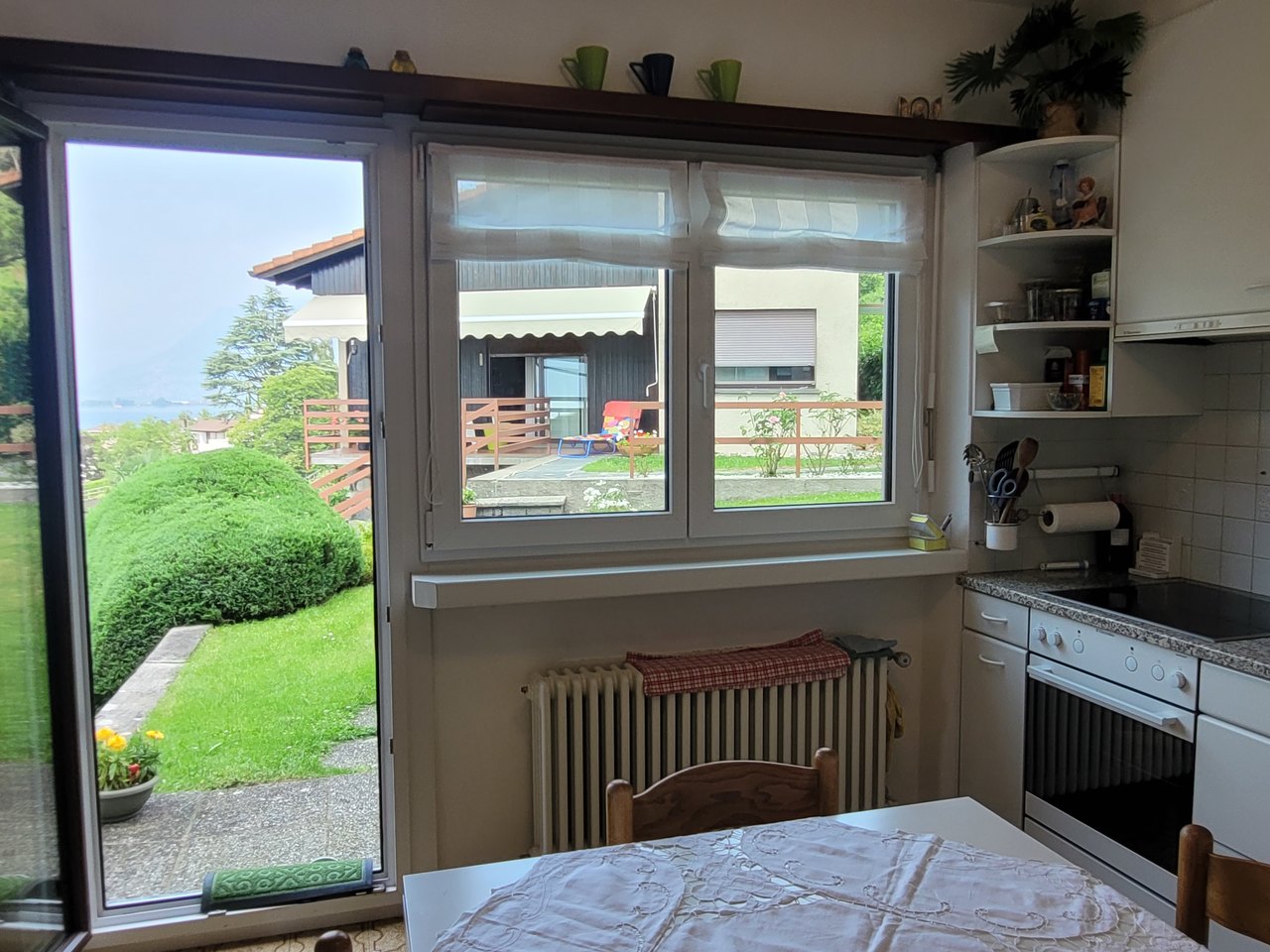 Küche mit Zugang zum Garten , Haus zu verkaufen, 6900 Lugano