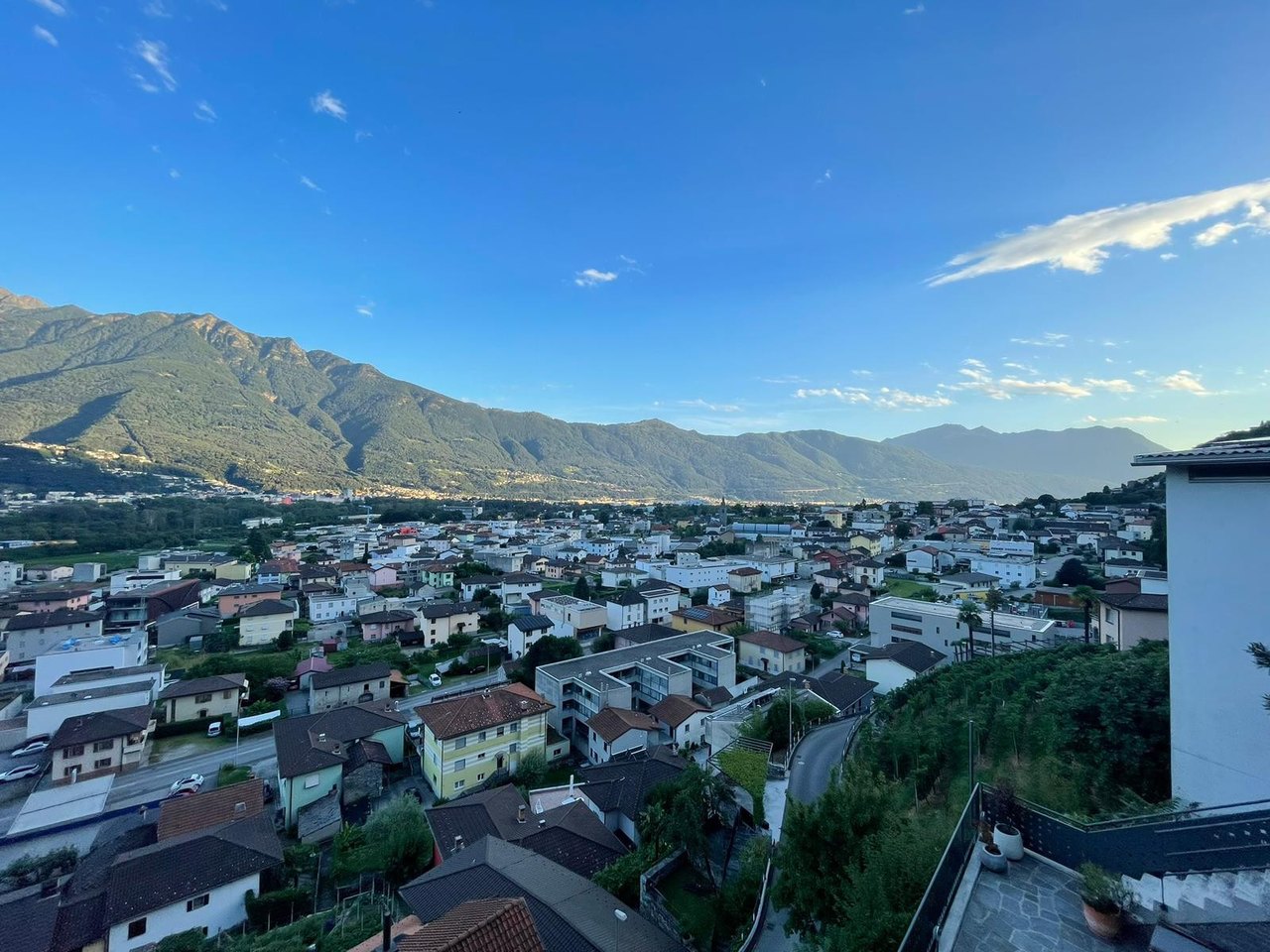 Immagine 2 , Casa vendita, 6513 Monte Carasso