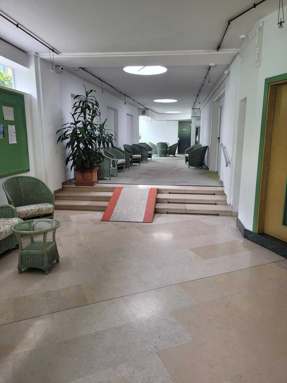 Eingangsbereich Res. Lago di Lugano - Bissone , Appartamento vendita, 6816 Bissone