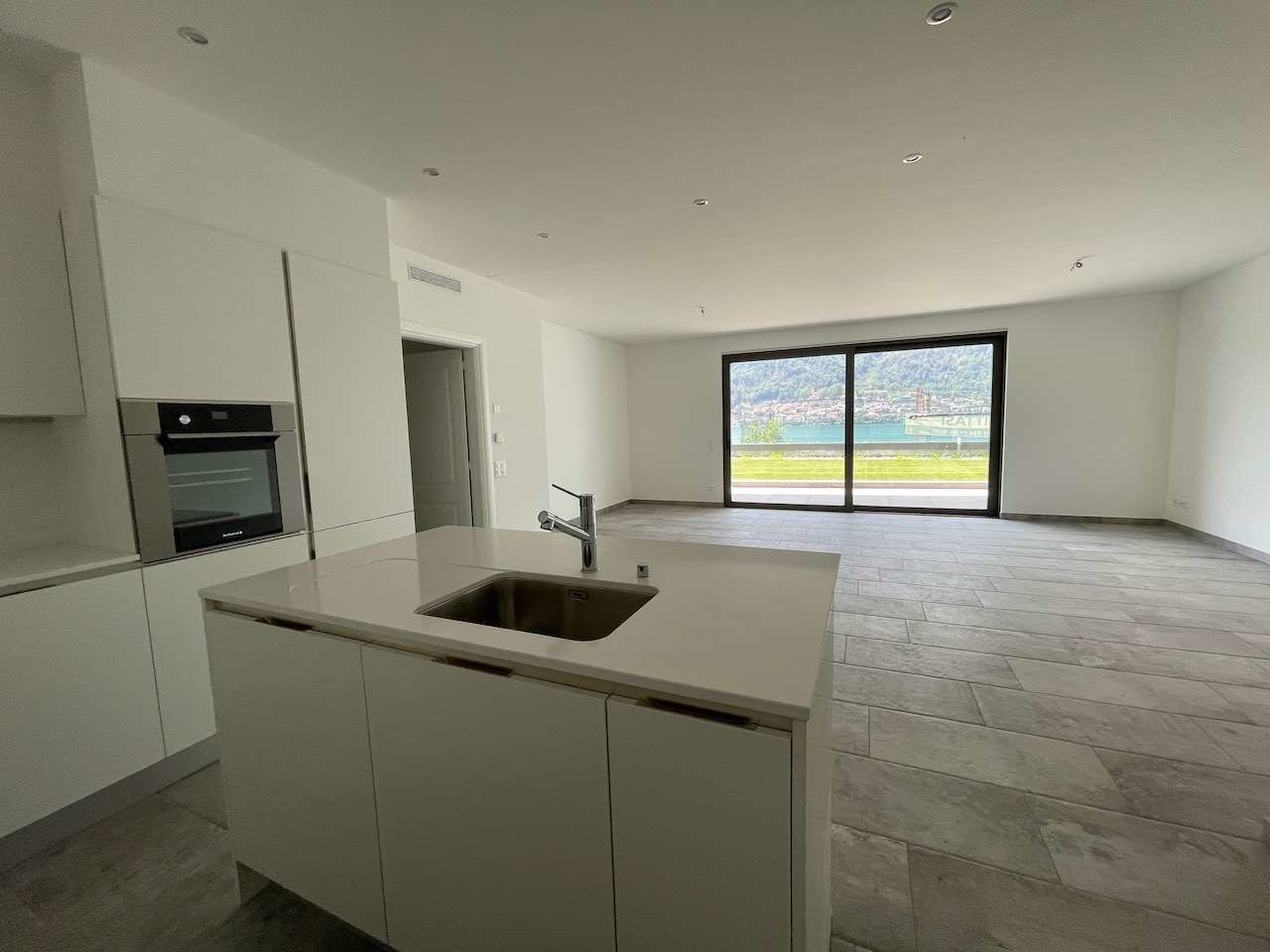 ... , Appartement à louer, 6825 Mendrisio